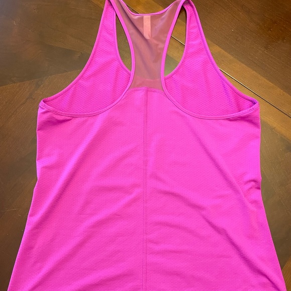 Under Armour Women's HeatGear© Armour Racer Tank Top - Picture 2 of 3